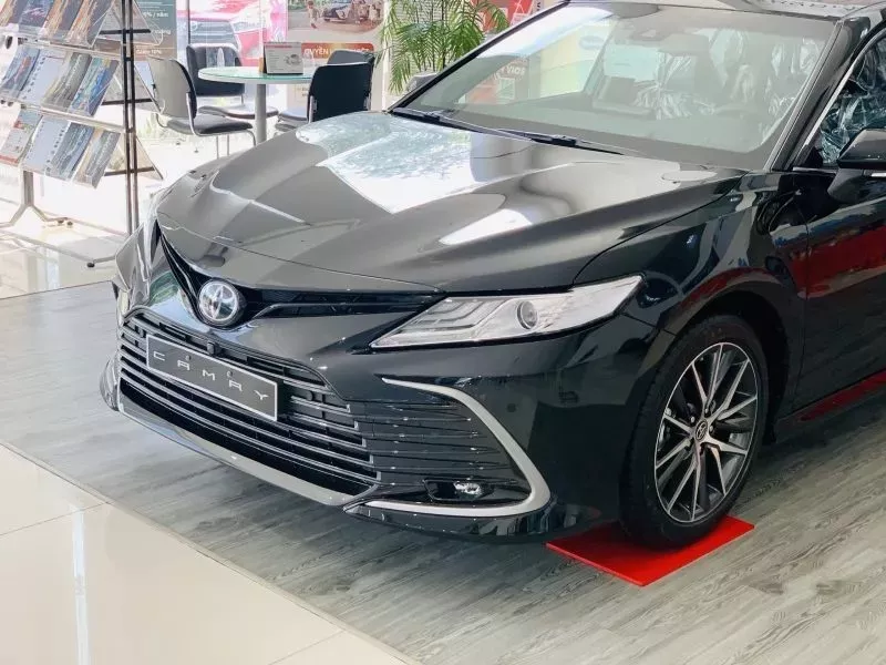 Toyota Camry 2024