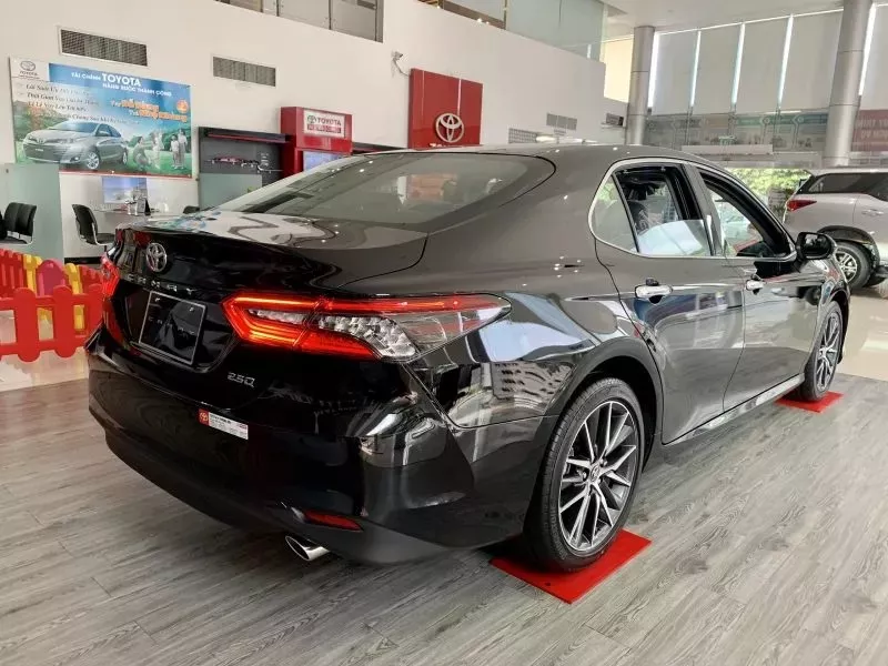 Toyota Camry 2024