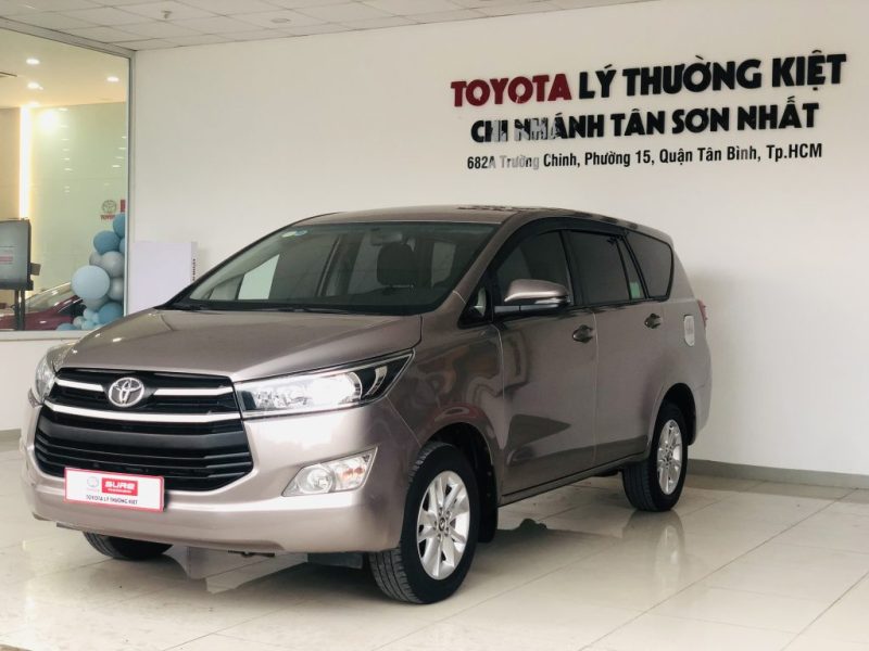 Toyota Innova 2.0E Mt 2019