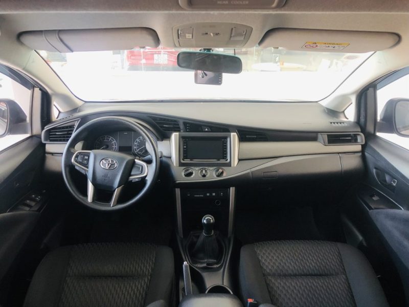 Toyota Innova 2.0E 2020